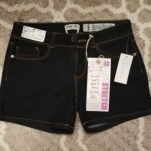 New Short Jeans